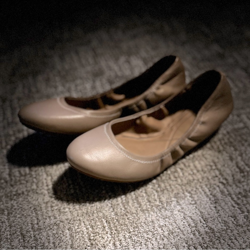 Cole Haan Tan Flats Classic Comfort